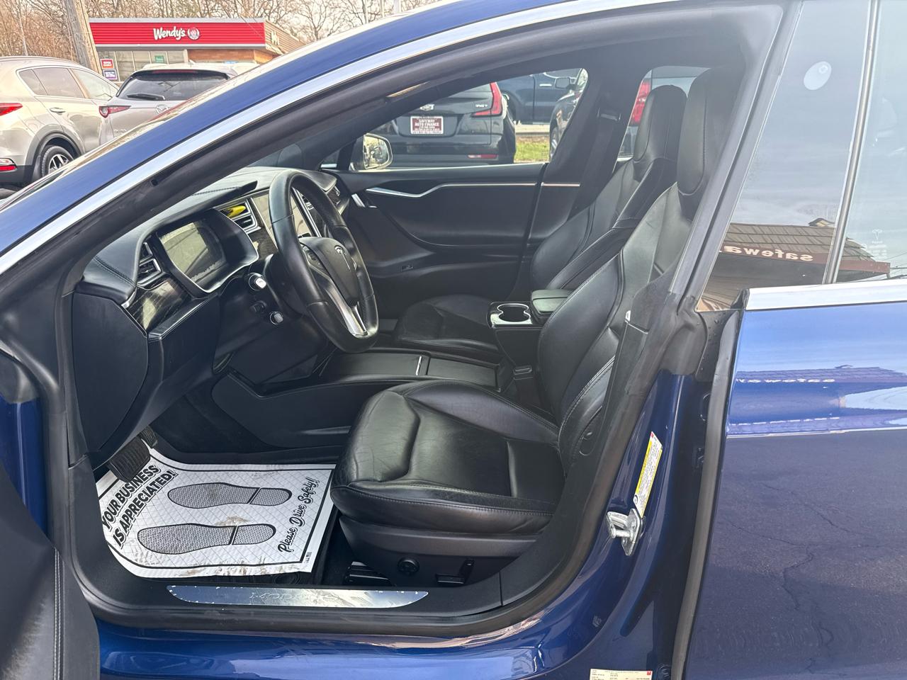 Tesla Model S 4dr Sdn RWD 70 kWh Battery 2016