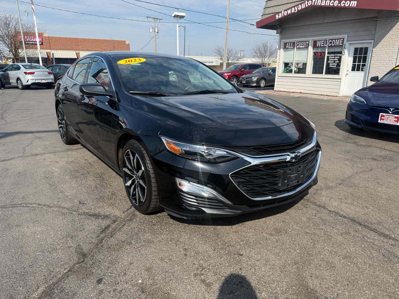 2023 Chevrolet Malibu 4dr Sdn RS