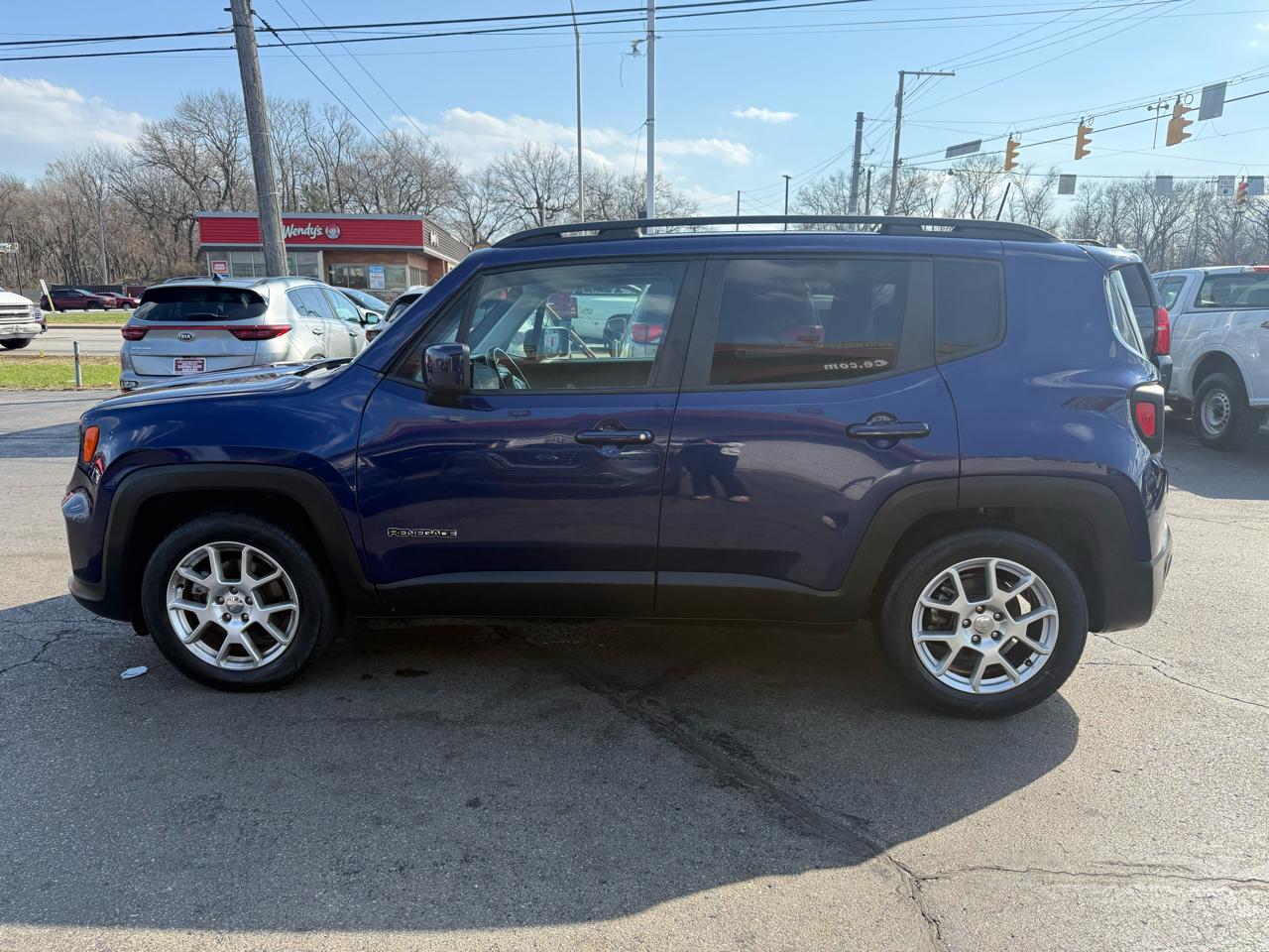 Jeep Renegade Latitude FWD 2019