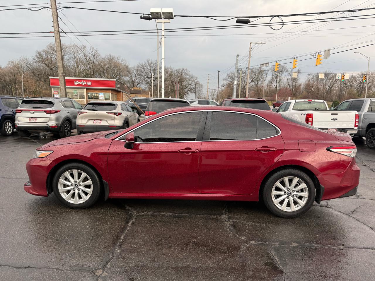 Toyota Camry XLE Auto (Natl) 2018