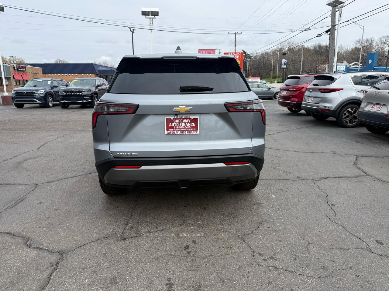 Chevrolet Equinox FWD 4dr LT w/1LT 2025