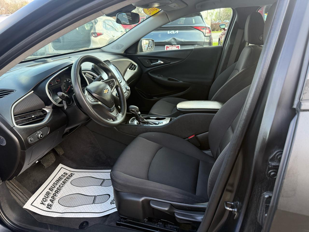 Chevrolet Malibu 4dr Sdn LS w/1LS 2024