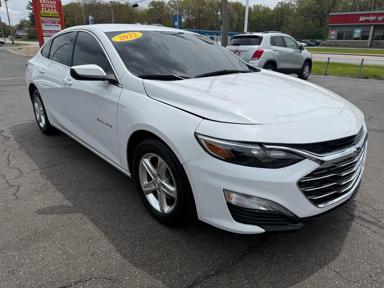 2022 Chevrolet Malibu 4dr Sdn LT