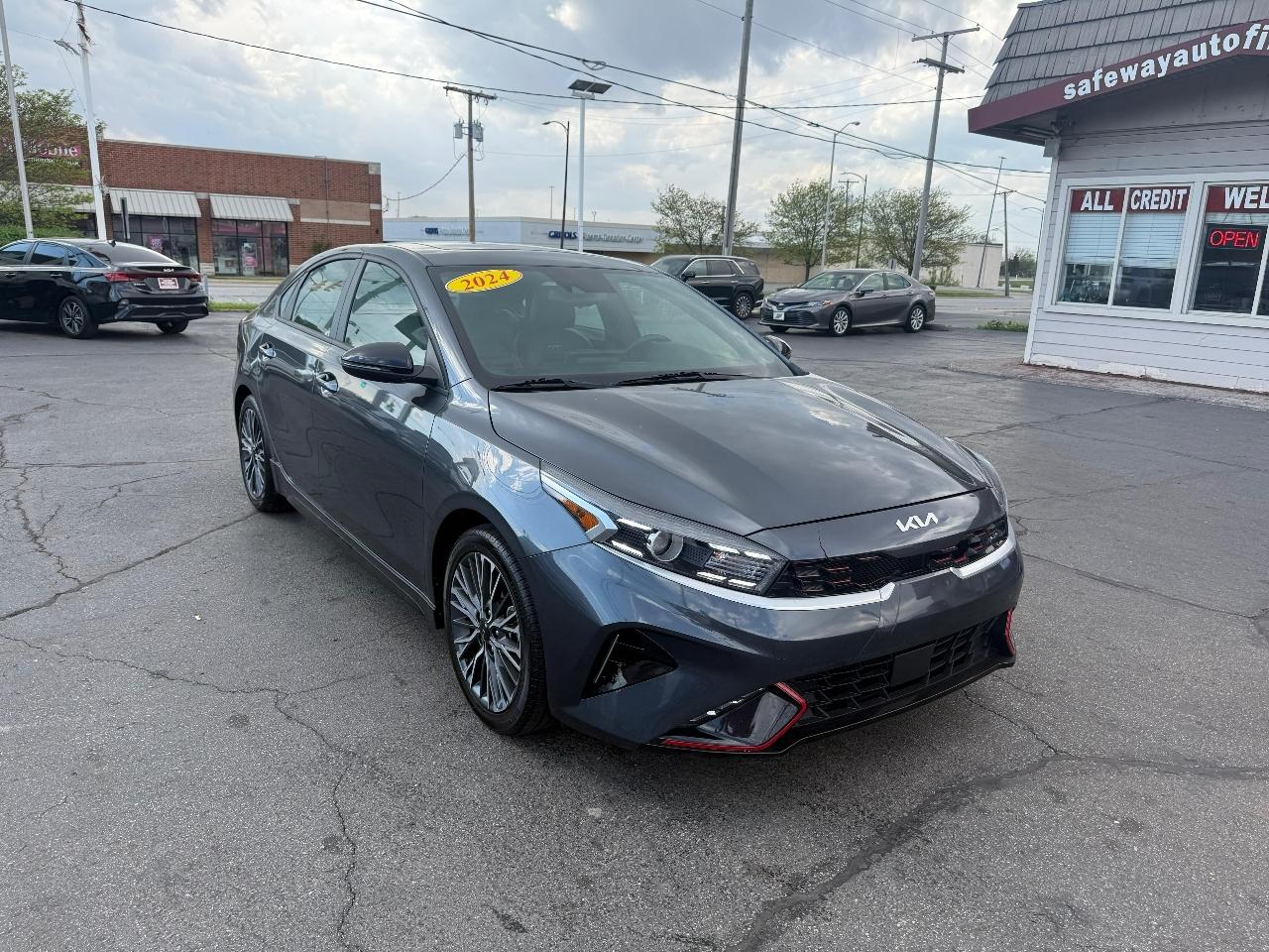 2024 Kia Forte GT-Line IVT