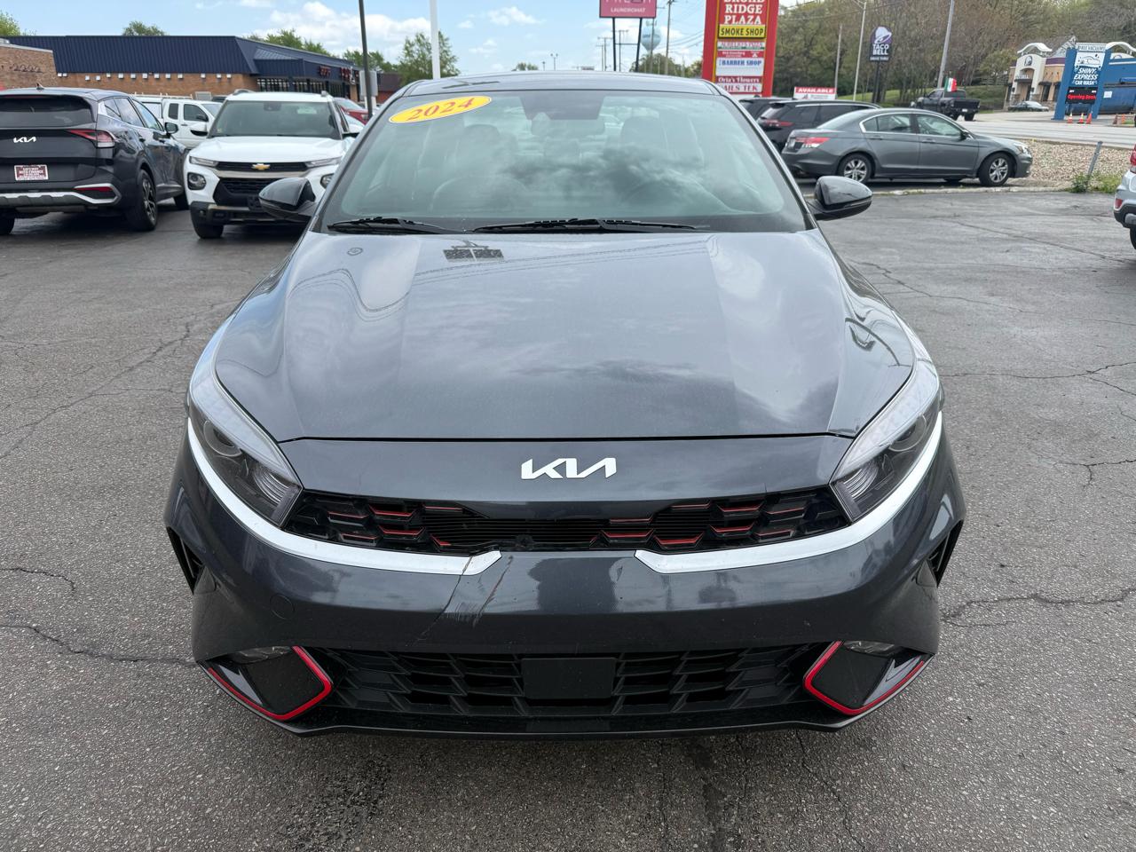 Kia Forte GT-Line IVT 2024