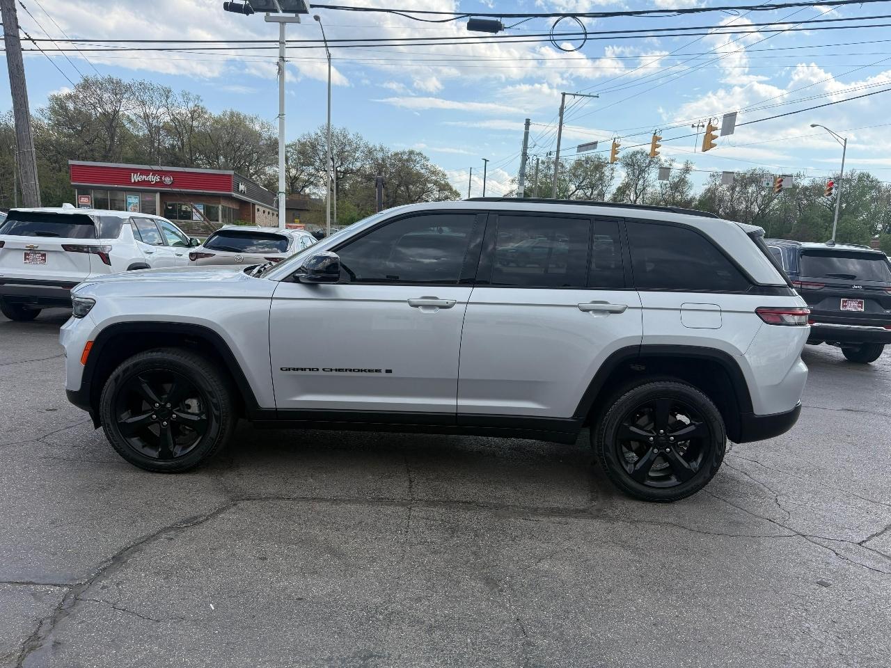 Jeep Grand Cherokee Limited 4x4 2023