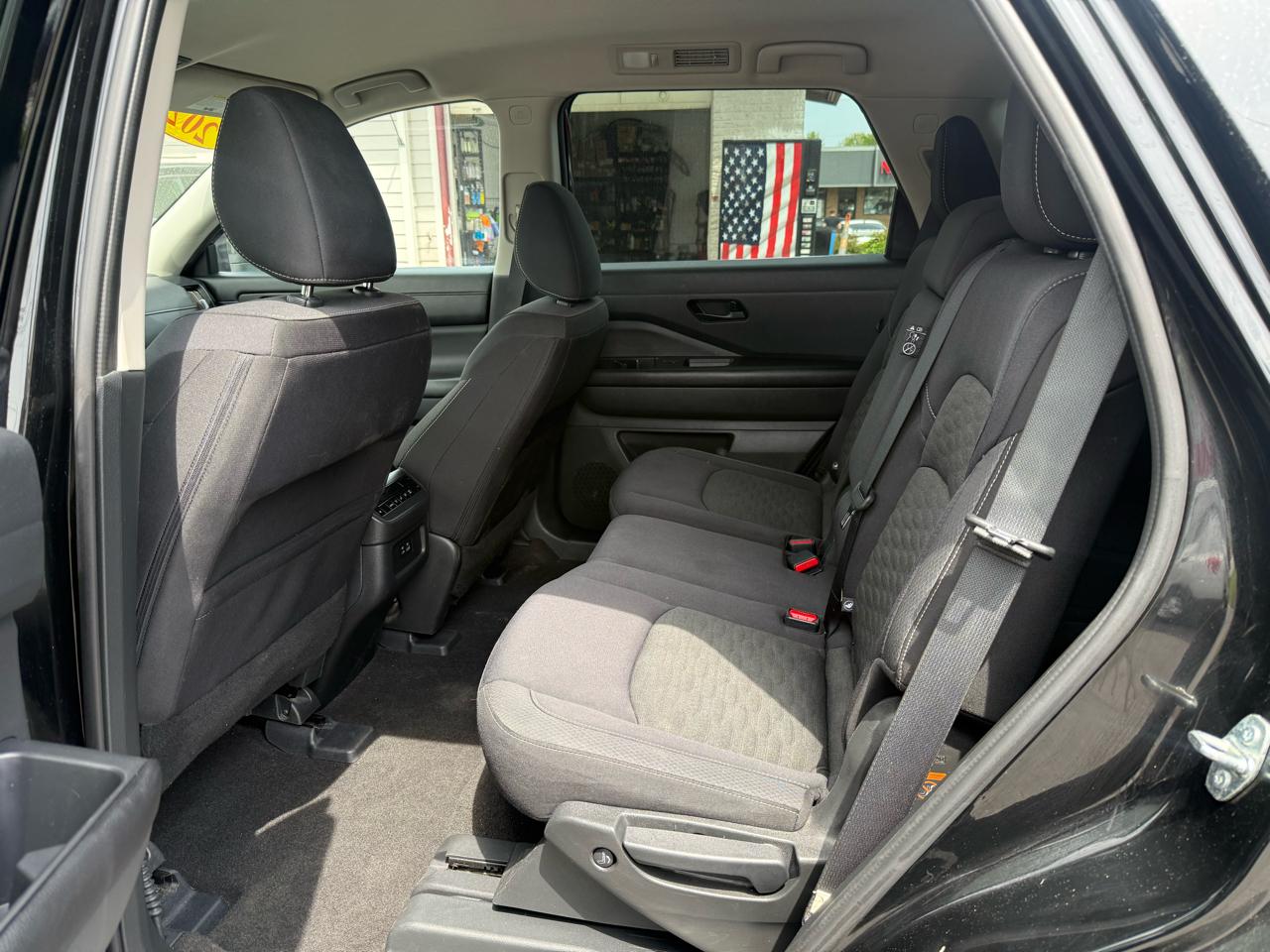 Nissan Pathfinder SV 4WD 2023