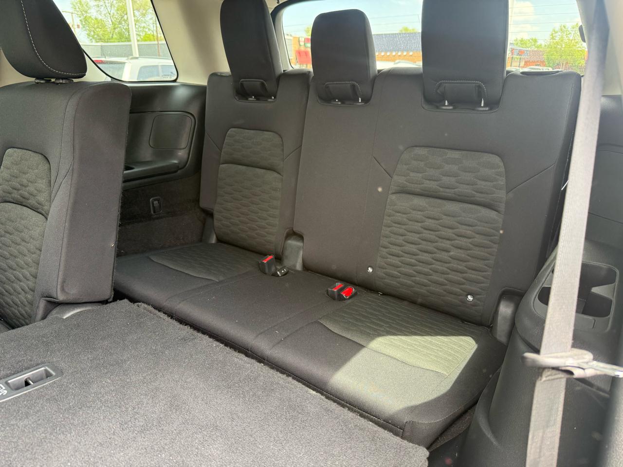 Nissan Pathfinder SV 4WD 2023