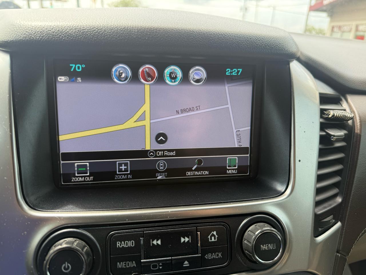 Chevrolet Tahoe 4WD 4dr Premier 2019