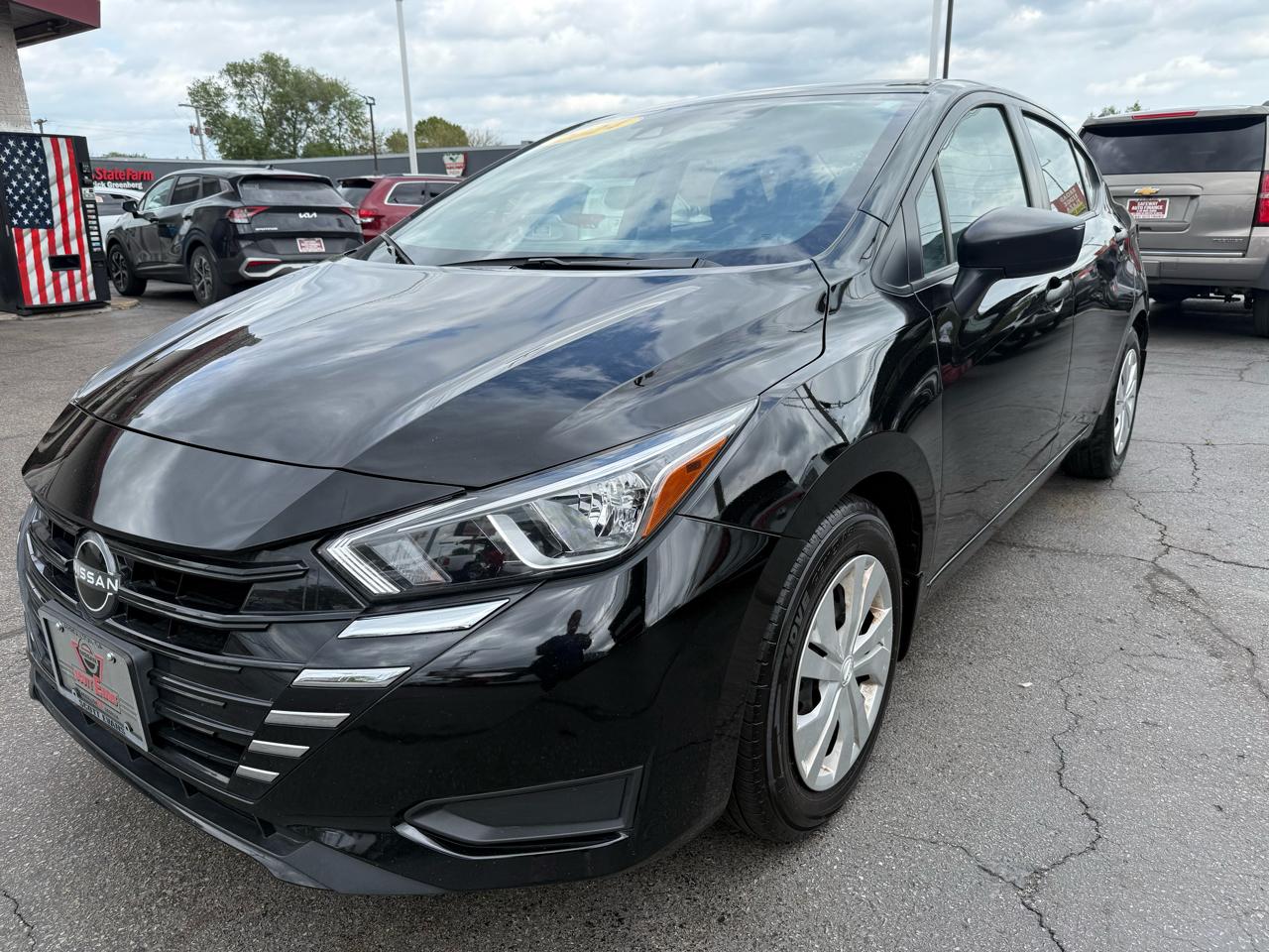 Nissan Versa S CVT 2024