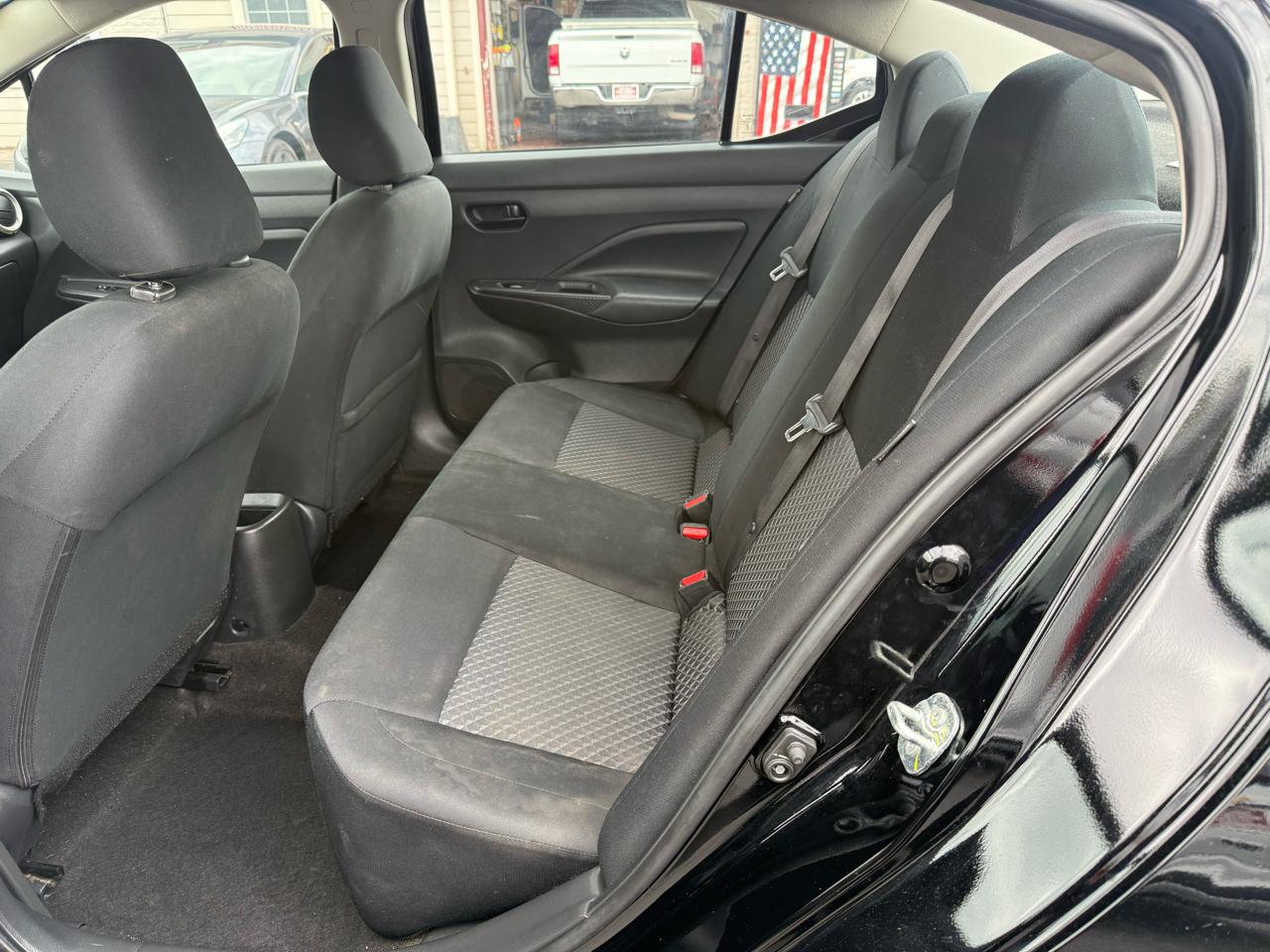 Nissan Versa S CVT 2024
