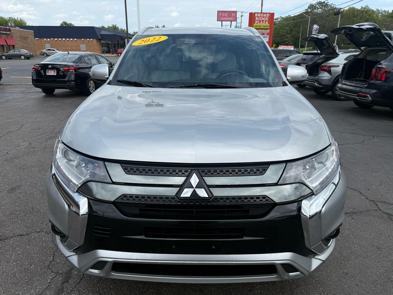 Mitsubishi Outlander PHEV SEL S-AWC 2022