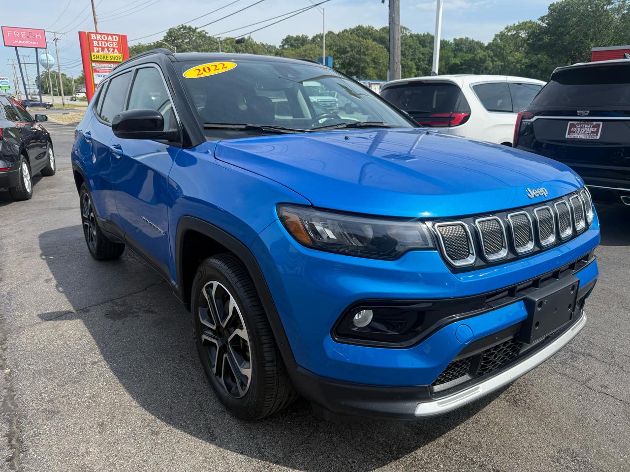 2022 Jeep Compass Limited 4X4's photo