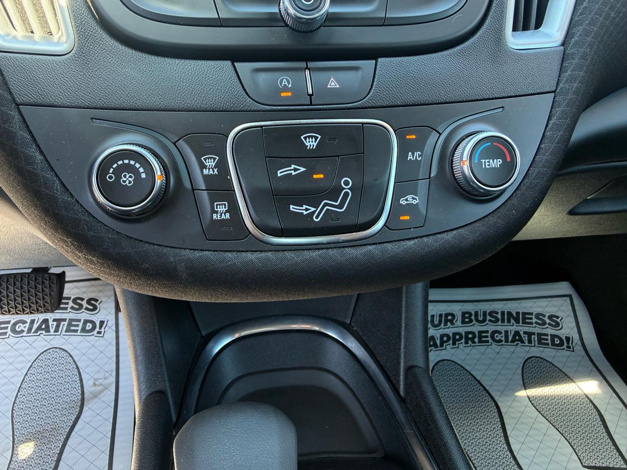 Chevrolet Malibu 4dr Sdn LS w/1FL 2022