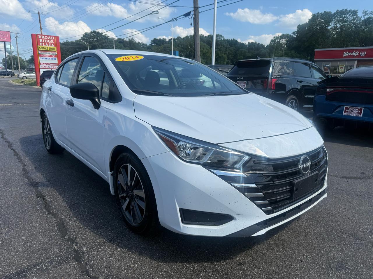 2024 Nissan Versa S CVT