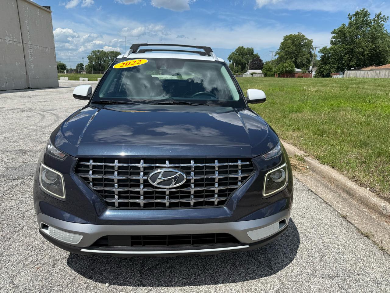 Hyundai Venue Limited IVT 2022