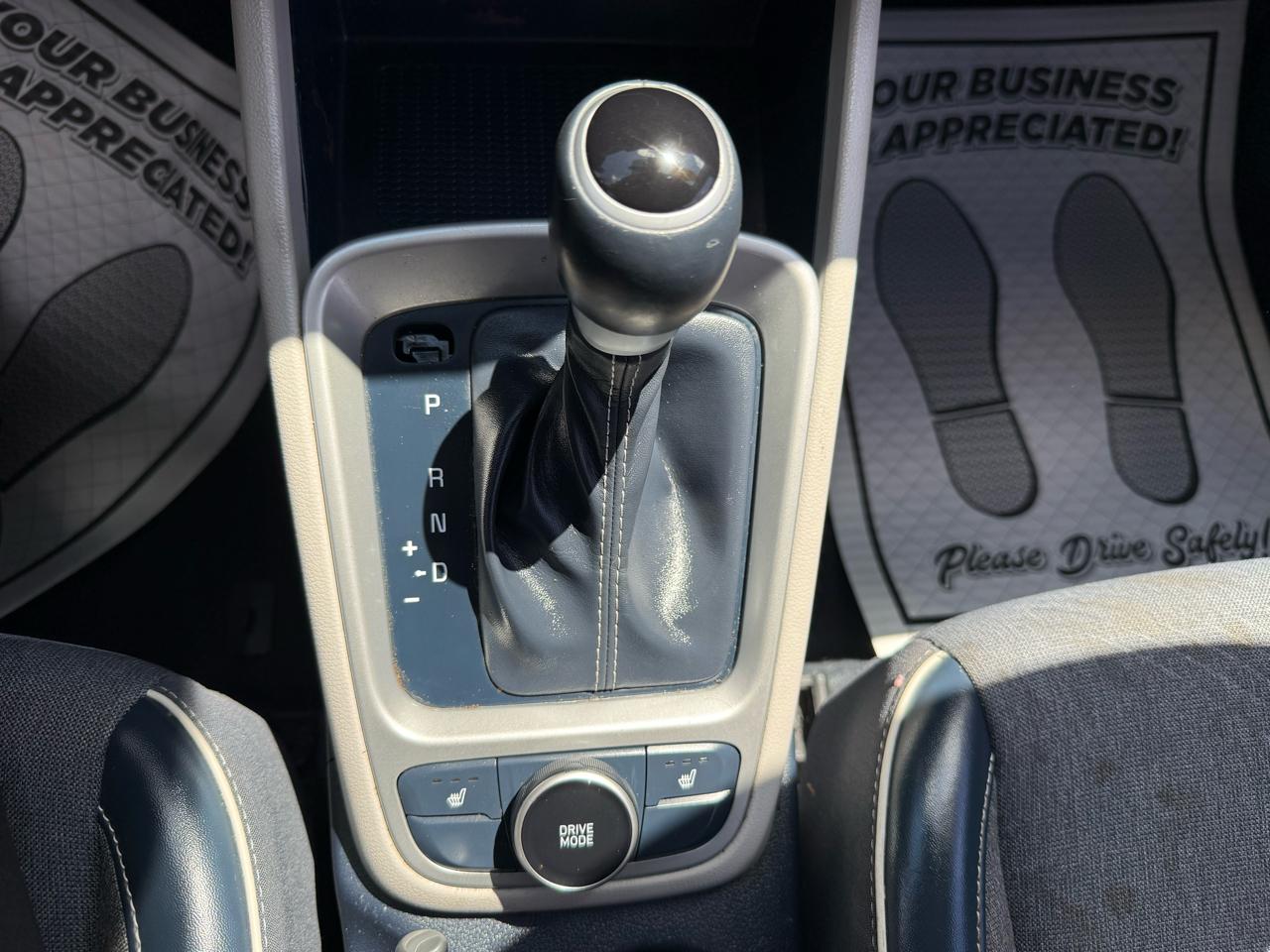 Hyundai Venue Limited IVT 2022
