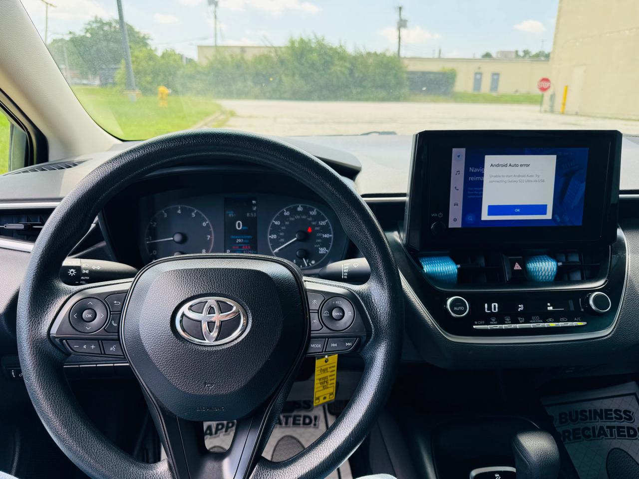 Toyota Corolla LE CVT (Natl) 2024