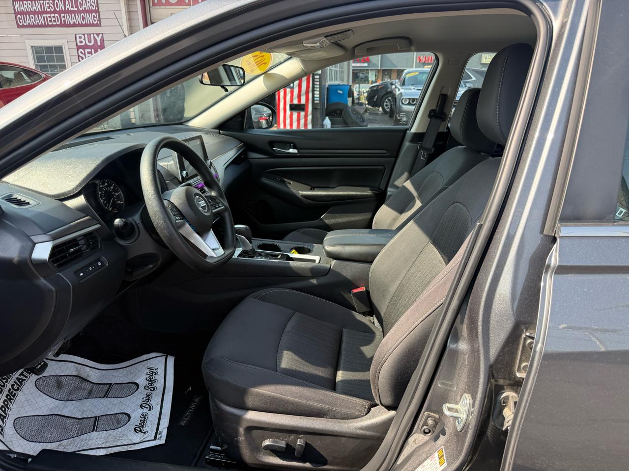 Nissan Altima SV FWD 2025