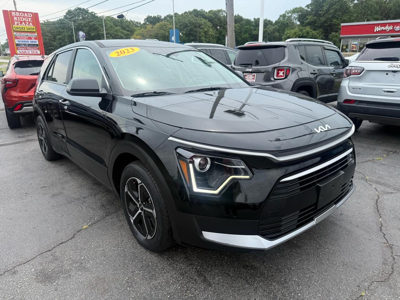 2023 Kia Niro LX FWD
