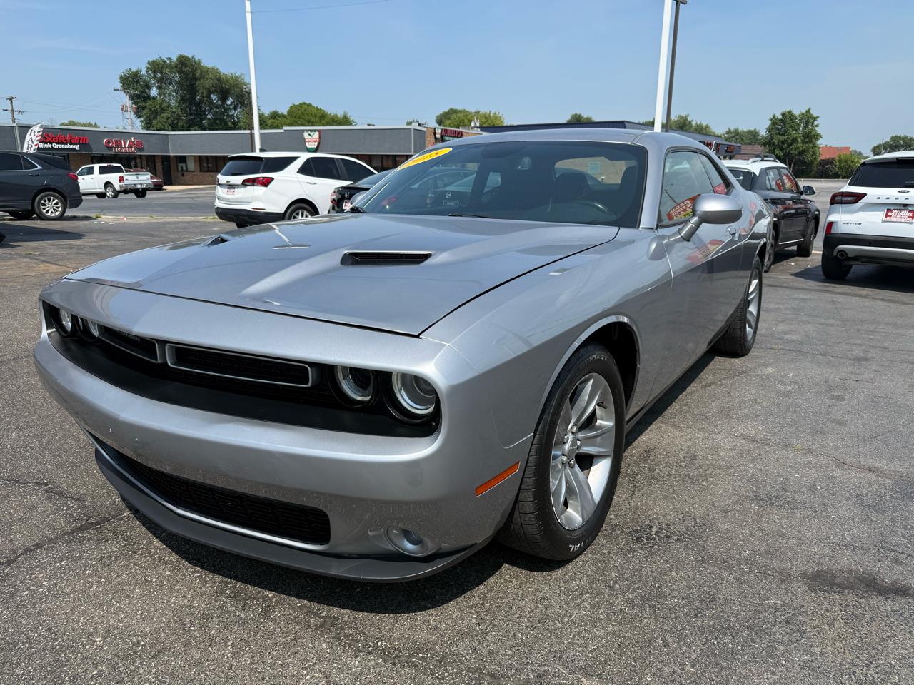 Dodge Challenger SXT RWD 2018