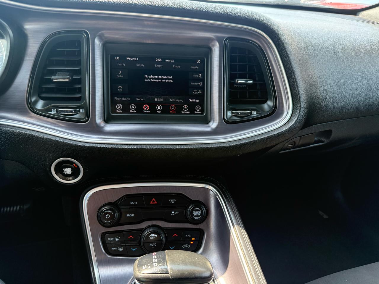 Dodge Challenger SXT RWD 2018