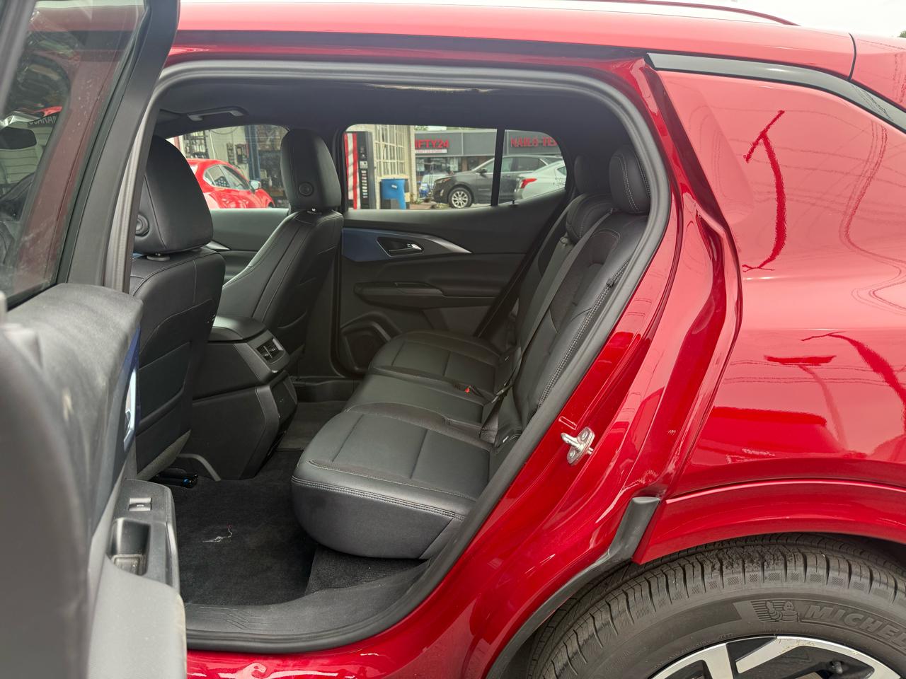Chevrolet Equinox EV 4dr LT2 w/PDE 2025