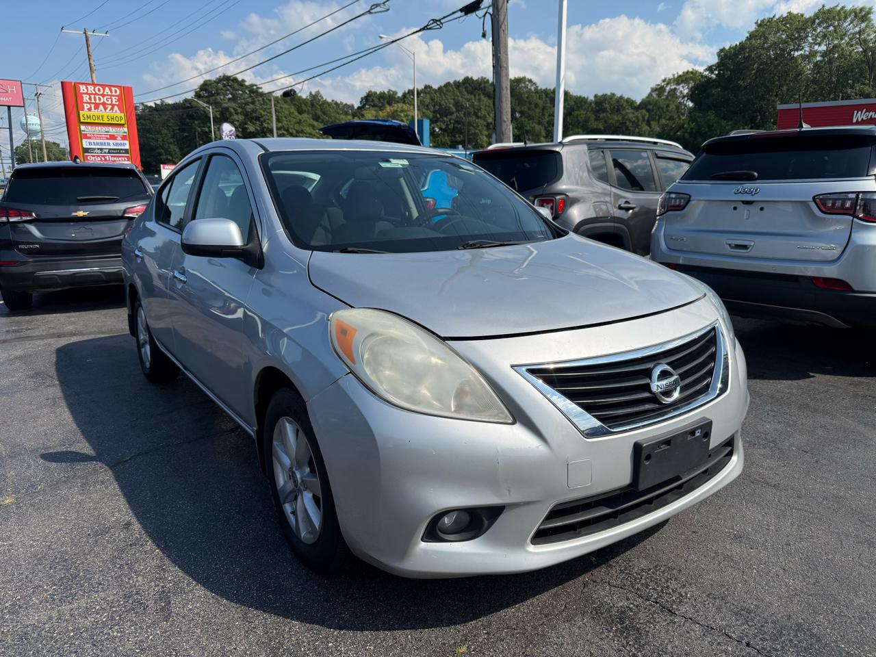 2012 Nissan Versa 4dr Sdn CVT 1.6 SL
