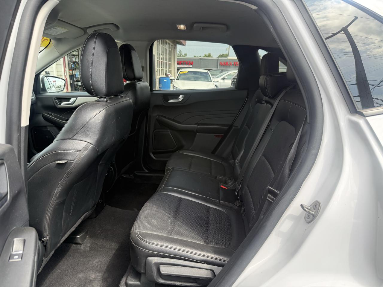 Ford Escape SEL FWD 2022