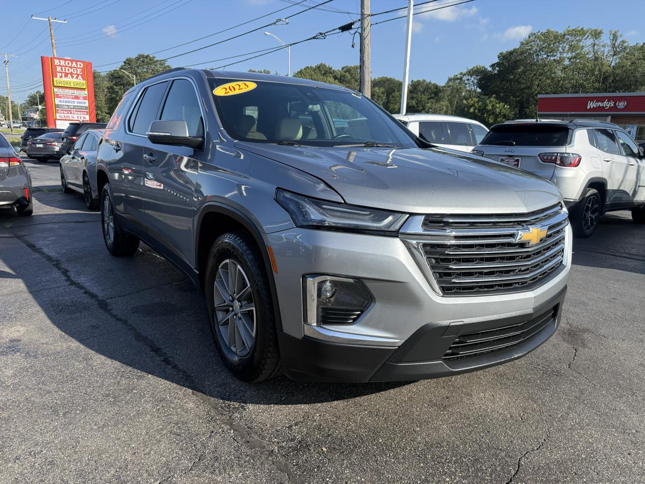 2023 Chevrolet Traverse AWD 4dr LT Cloth w/1LT