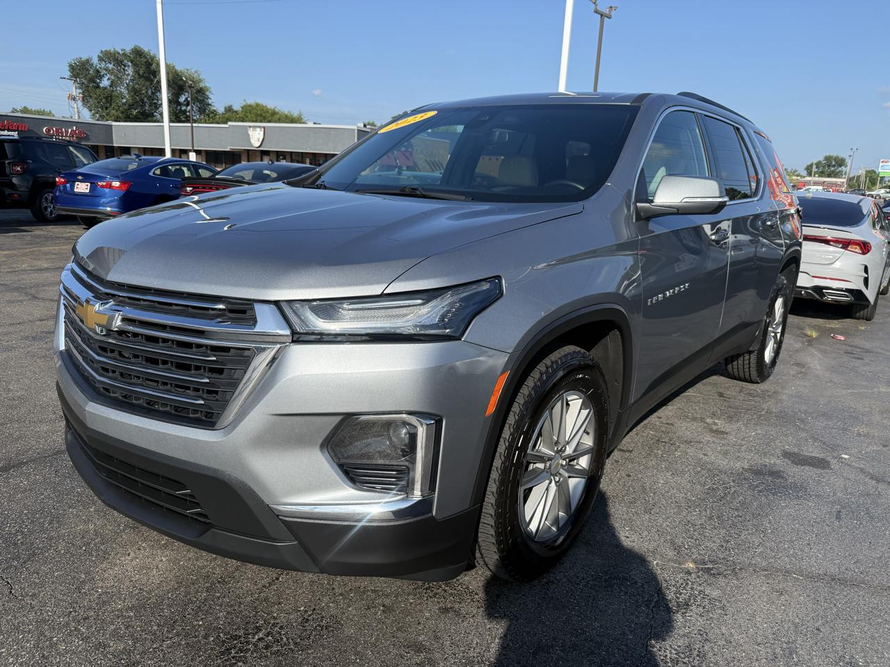 Chevrolet Traverse AWD 4dr LT Cloth w/1LT 2023
