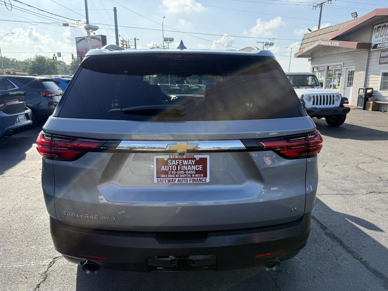 Chevrolet Traverse AWD 4dr LT Cloth w/1LT 2023