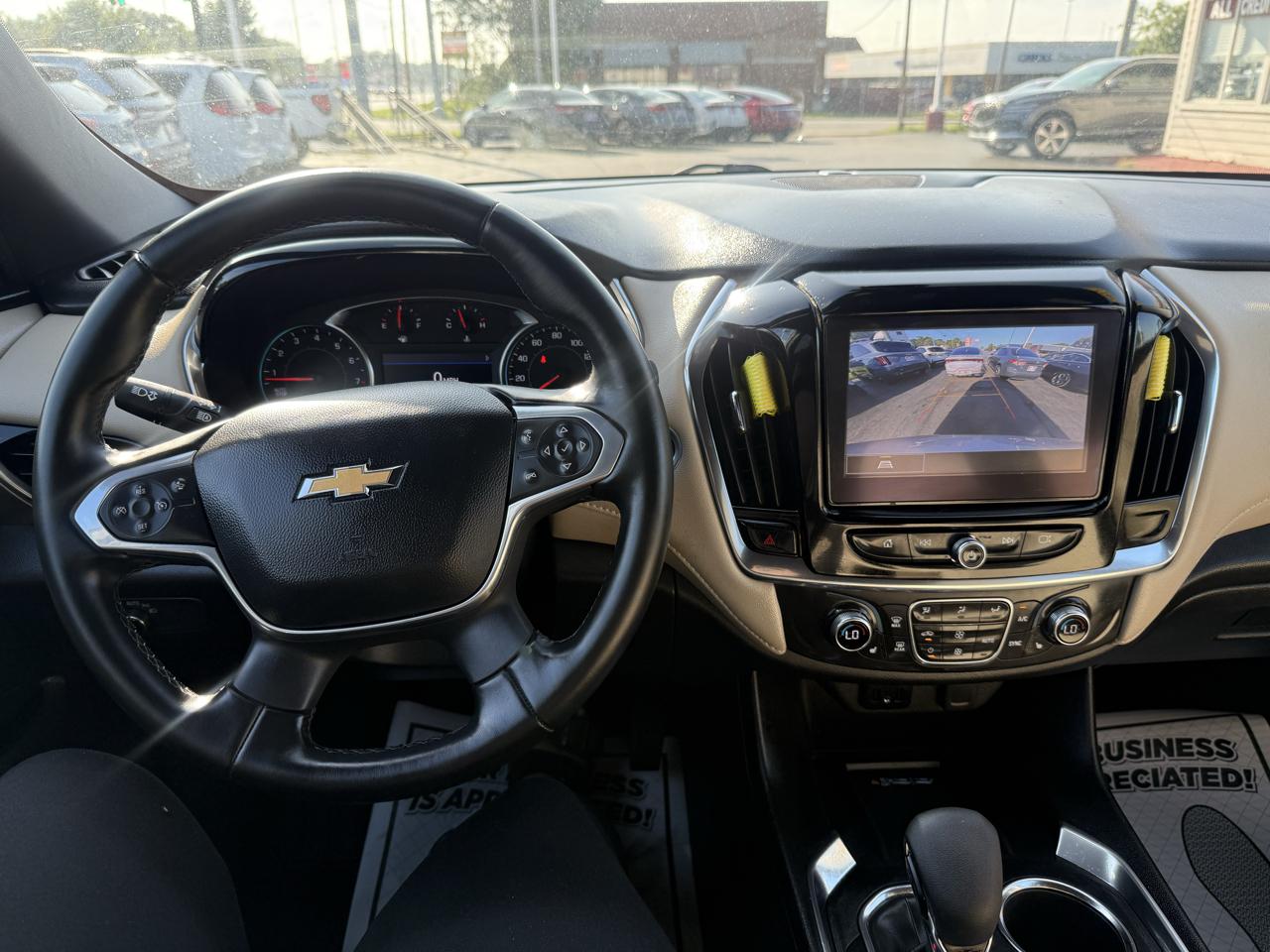 Chevrolet Traverse AWD 4dr LT Cloth w/1LT 2023