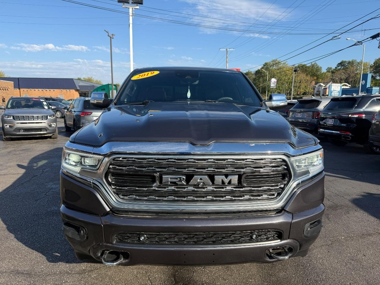 RAM 1500 Limited 4x4 Crew Cab 5'7" Box 2019