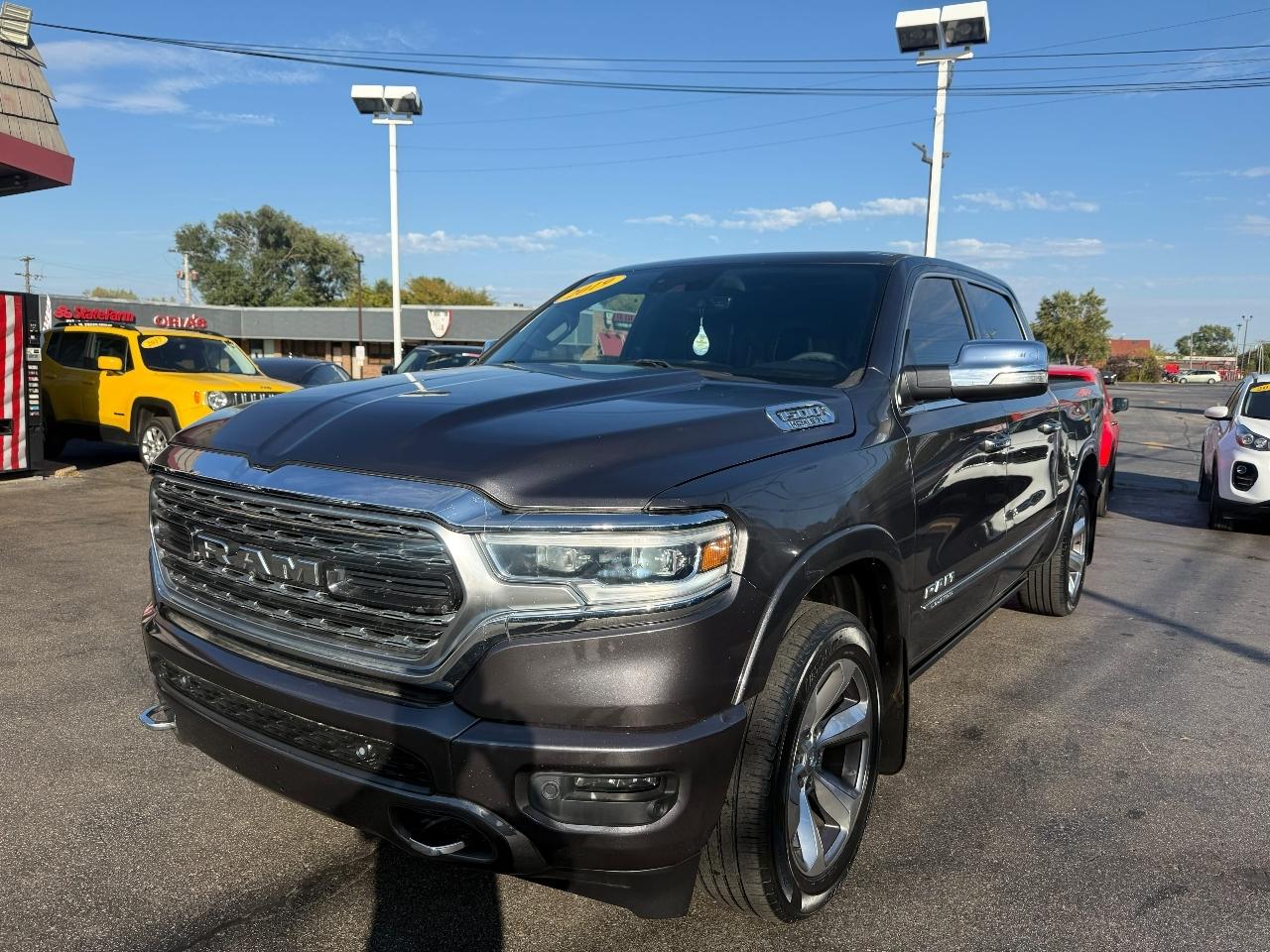 RAM 1500 Limited 4x4 Crew Cab 5'7" Box 2019