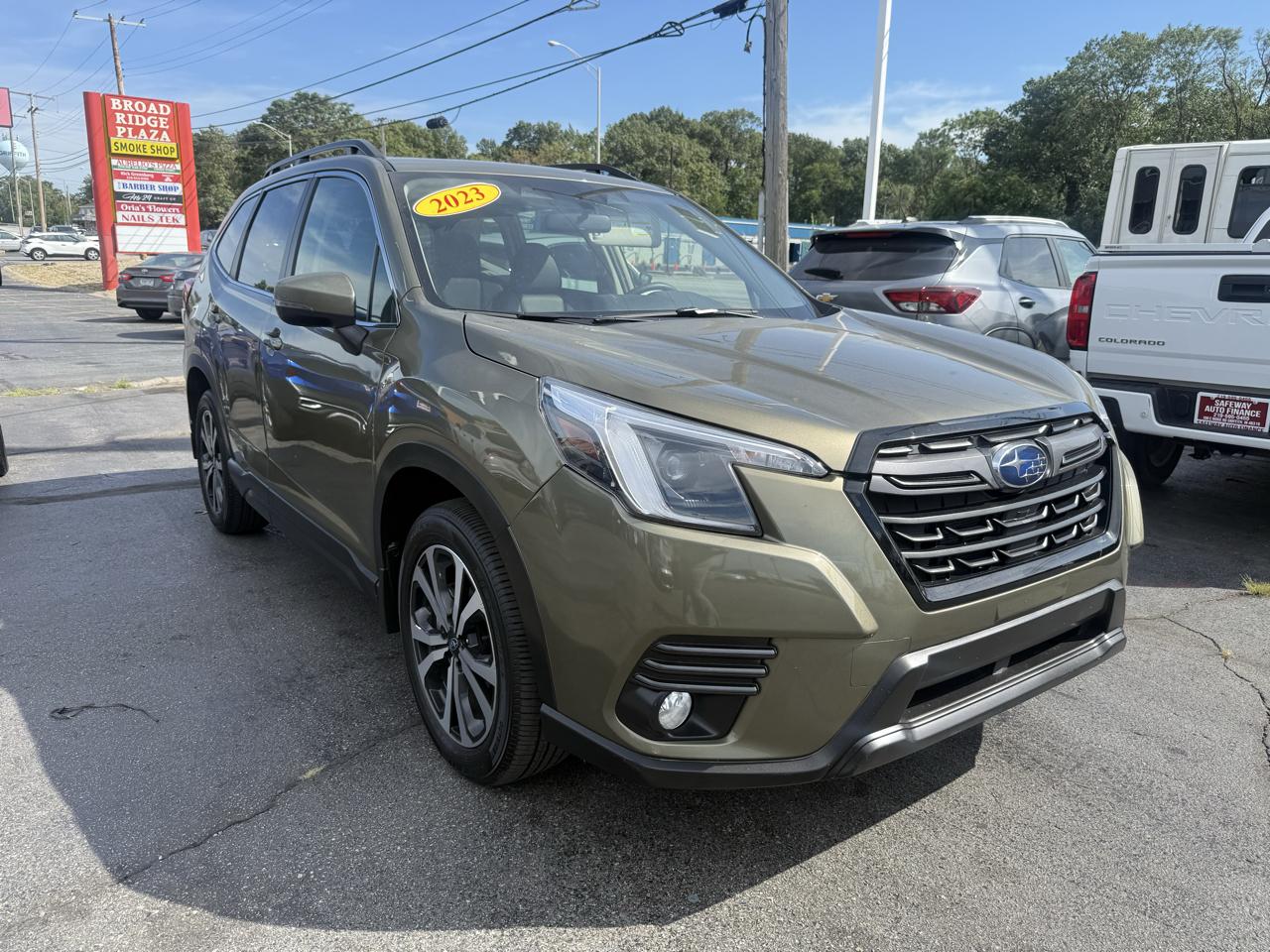 2023 Subaru Forester Limited CVT