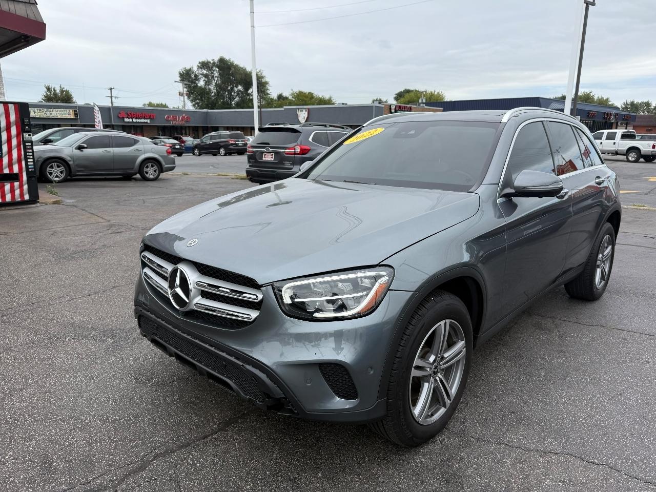 Mercedes-Benz GLC GLC 300 4MATIC SUV 2022