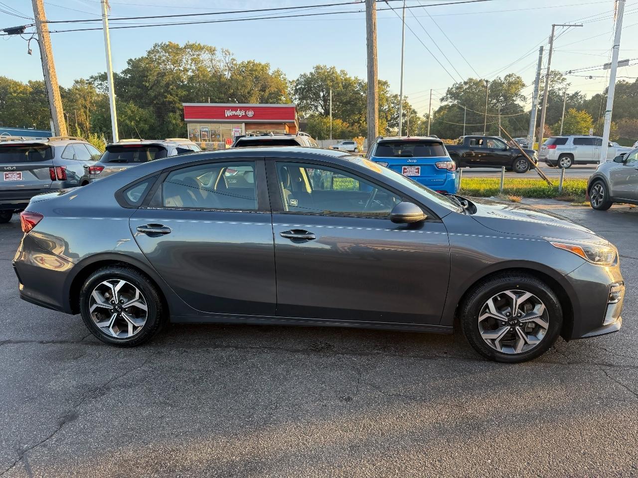 Kia Forte LXS IVT 2020