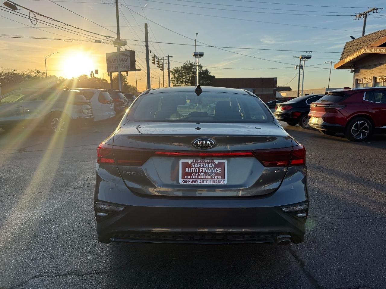 Kia Forte LXS IVT 2020