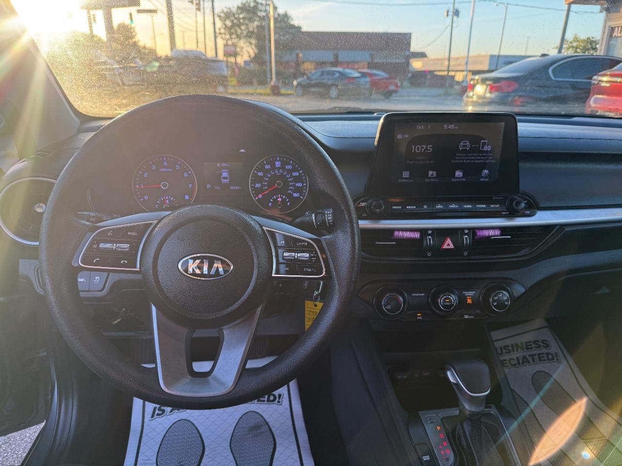 Kia Forte LXS IVT 2020