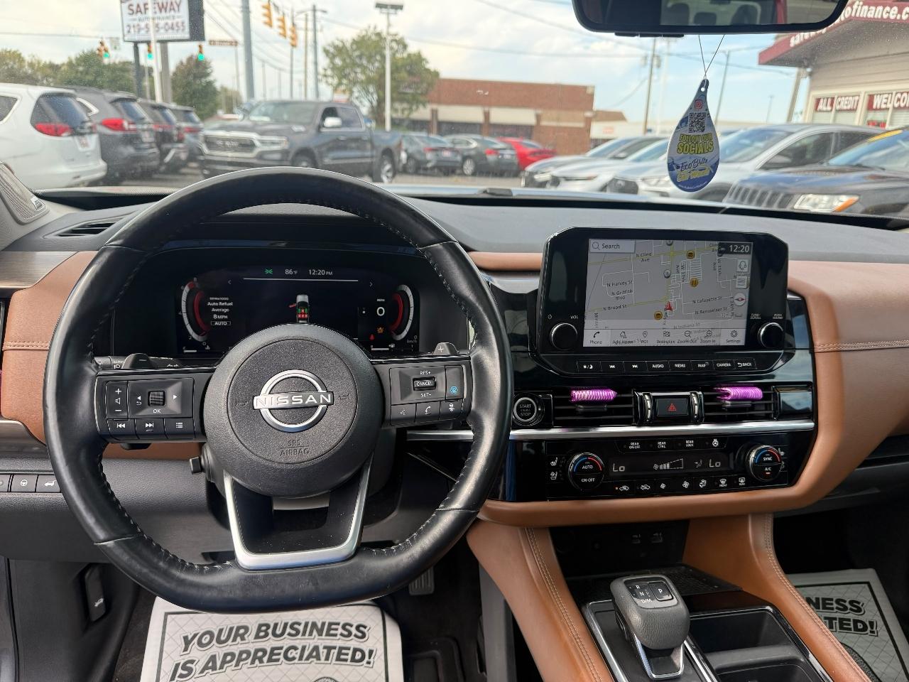 Nissan Pathfinder Platinum 4WD 2023