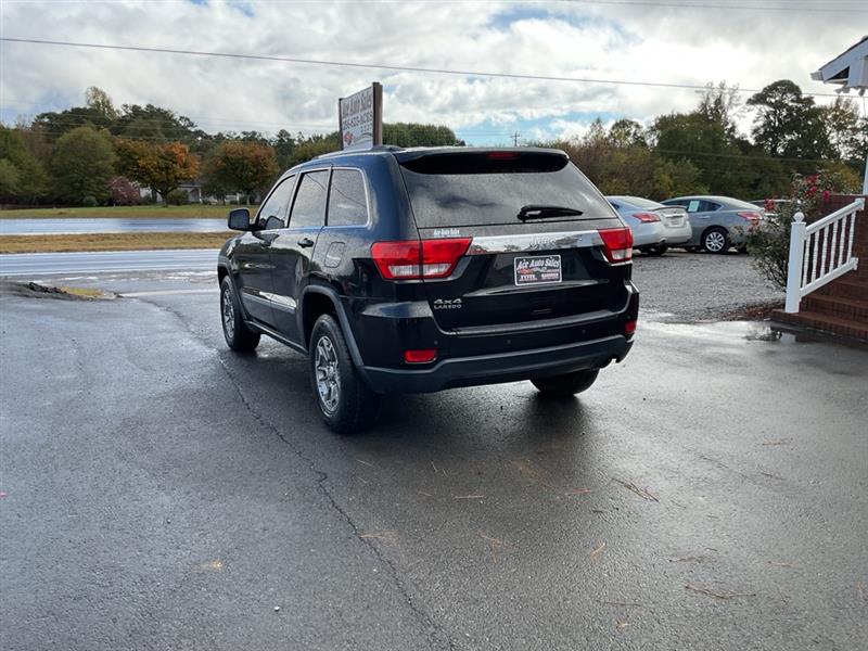Jeep Grand Cherokee Laredo 4WD 2013