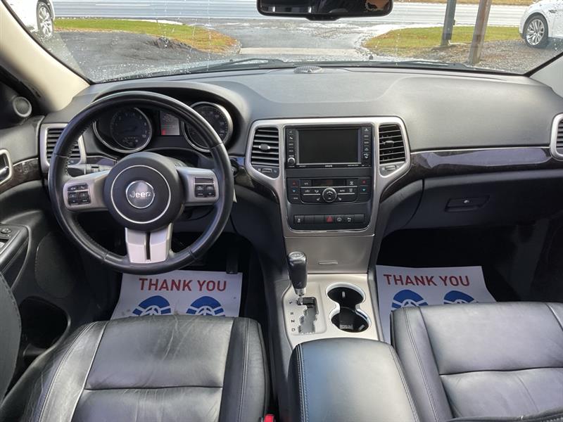 Jeep Grand Cherokee Laredo 4WD 2013