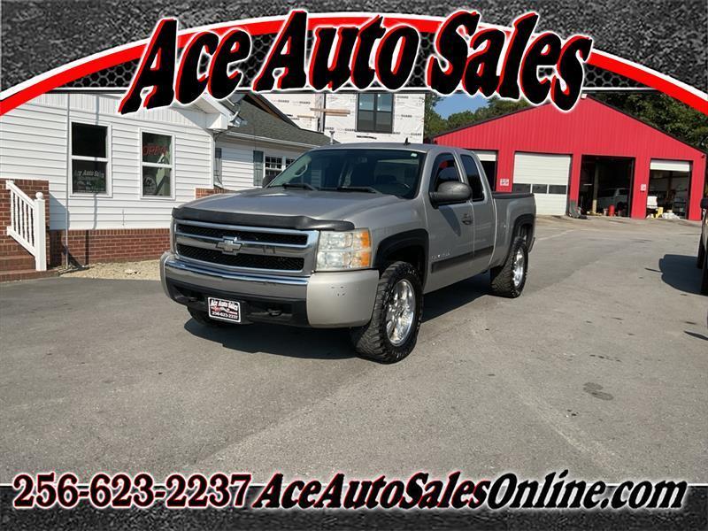 2007 Chevrolet Silverado 1500 LT1 Ext. Cab 2WD