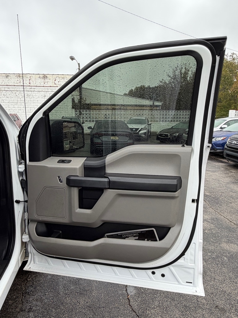 Ford F-150 XL 2020