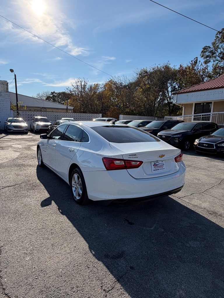 2020 Chevrolet Malibu LS photo 4