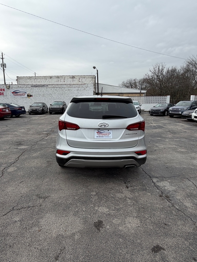 2018 Hyundai Santa Fe Sport Base photo 4