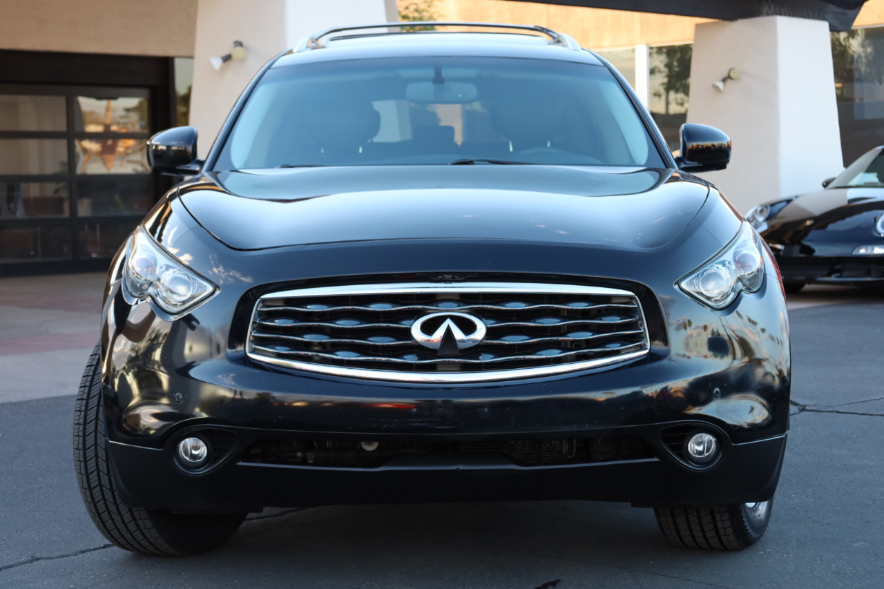 2010 Infiniti FX35 photo 3