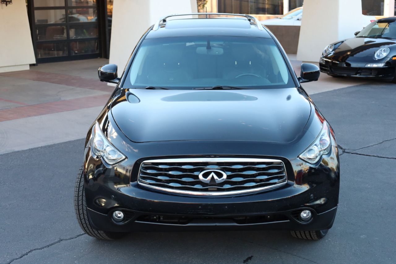 2010 Infiniti FX35 photo 4