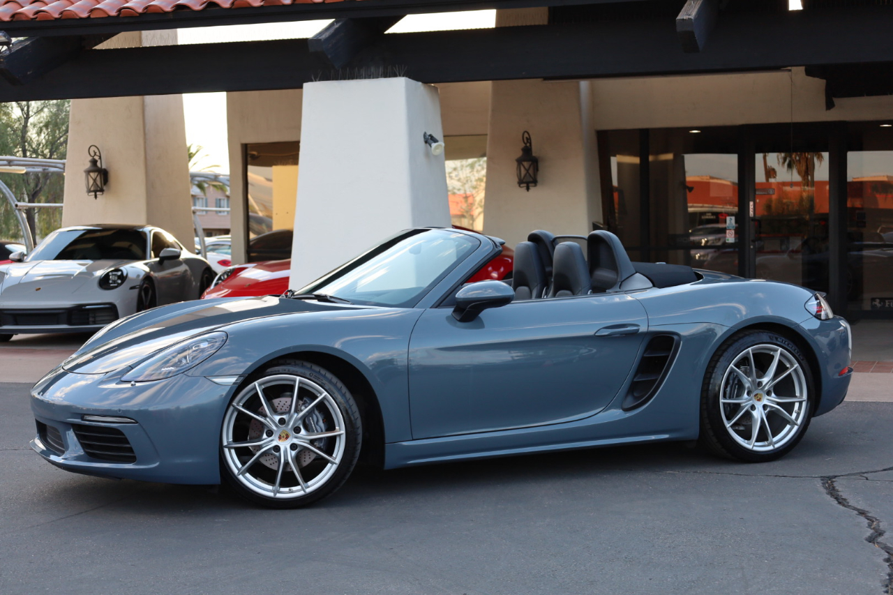 2017 Porsche Boxster Base photo 4